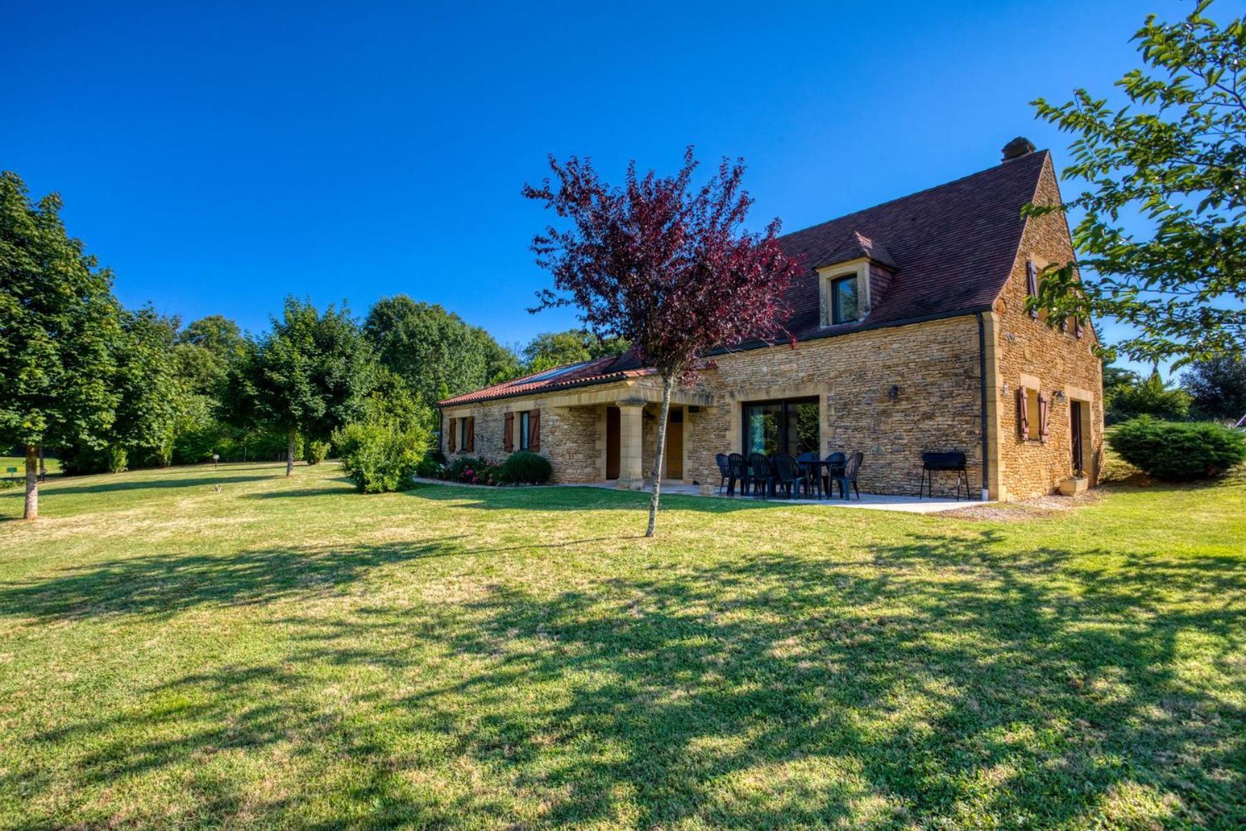 Combas Village De Gites Saint-Crépin-et-Carlucet Exteriér fotografie